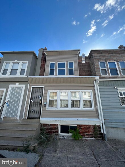 6746 Linmore Ave, Philadelphia, PA 19142