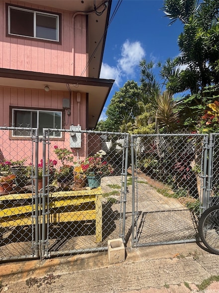1926 Hani Ln Unit A, Honolulu, HI 96819