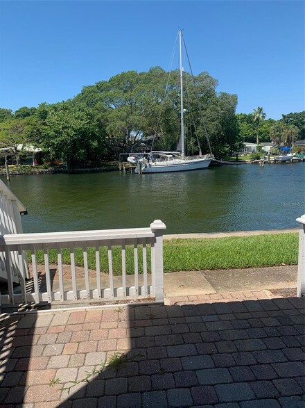 3873 Pompano Dr SE Unit B (Furnished), Saint Petersburg, FL 33705