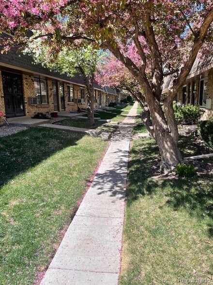 1731 Quail St Unit F1731, Lakewood, CO 80215