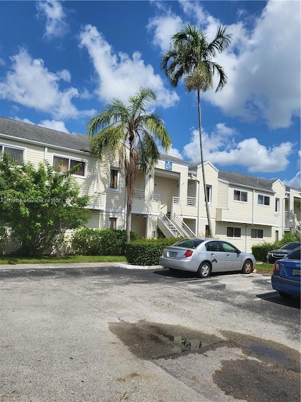 3477 NW 44th St Unit 1031, Lauderdale Lakes, FL 33309