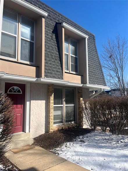 1152 Rue La Chelle Walk Unit 1152, Saint Louis, MO 63141