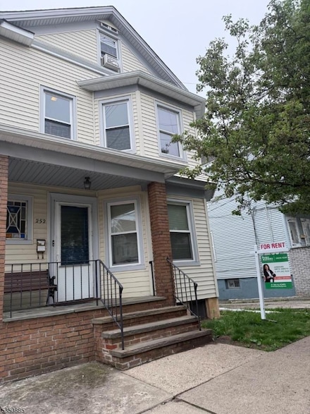 252 N 7th St, Prospect Park, NJ 07508