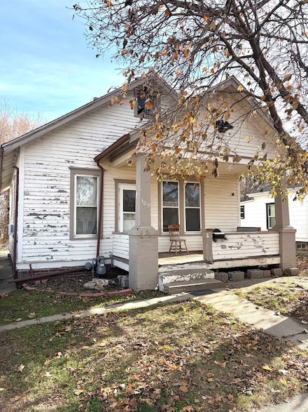 305 S 9th St, Norfolk, NE 68701