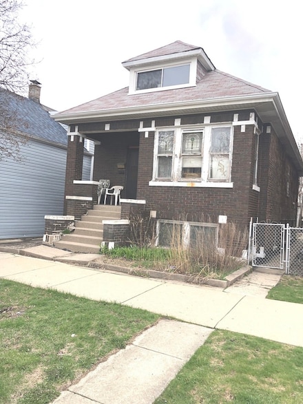 4539 S Mozart St, Chicago, IL 60632