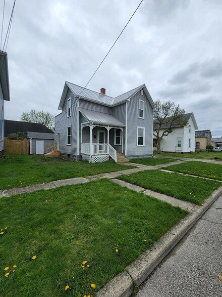 119 Franklin St, Bucyrus, OH 44820
