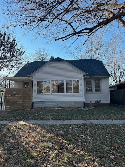 635 N Chautauqua Ave, Wichita, KS 67214