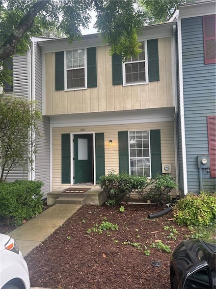 605 Wedgewood Way, Atlanta, GA 30350