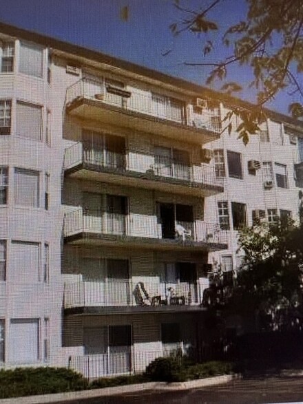5510 Lincoln Ave Unit B308, Morton Grove, IL 60053