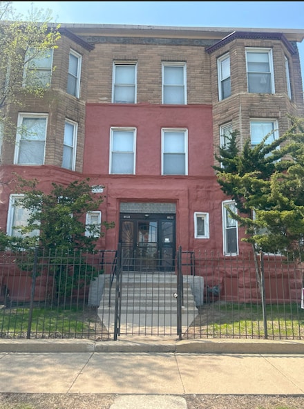 4622 S Indiana Ave, Chicago, IL 60653