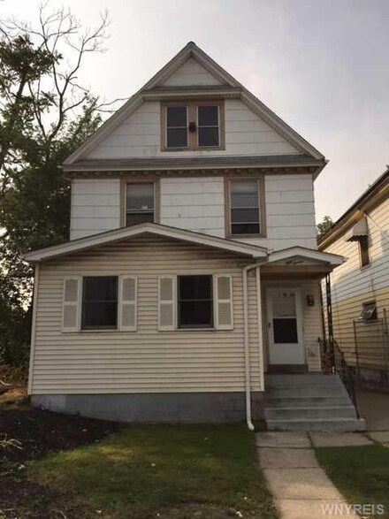 57 Glendale Place, Buffalo, NY 14208