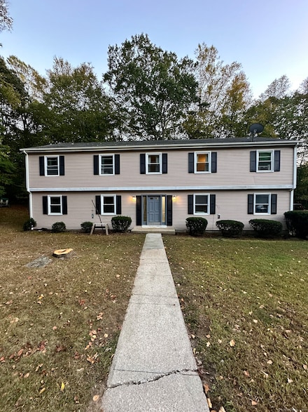 70 Pond Meadow Rd, Ivoryton, CT 06442