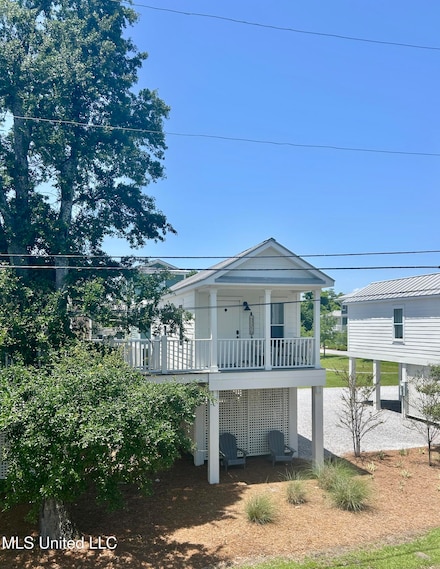 215 E 2nd St Unit 37a, Pass Christian, MS 39571