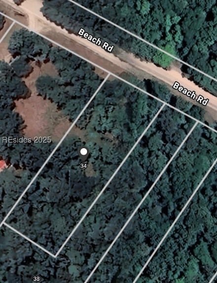 34 Beach Rd, Daufuskie Island, SC 29915