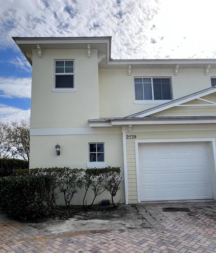 2539 Creekside Dr, Fort Pierce, FL 34981