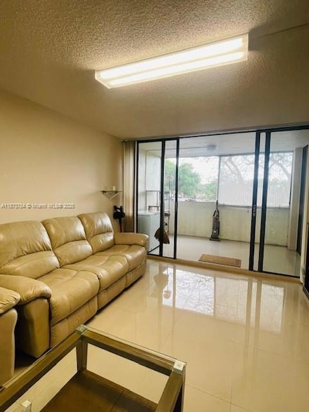 8441 Forest Hills Dr Unit 204F, Coral Springs, FL 33065