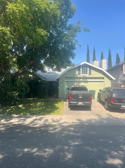 8170 Tecopa Way, Sacramento, CA 95828