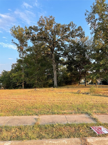 18 Legacy Dr, Haughton, LA 71037