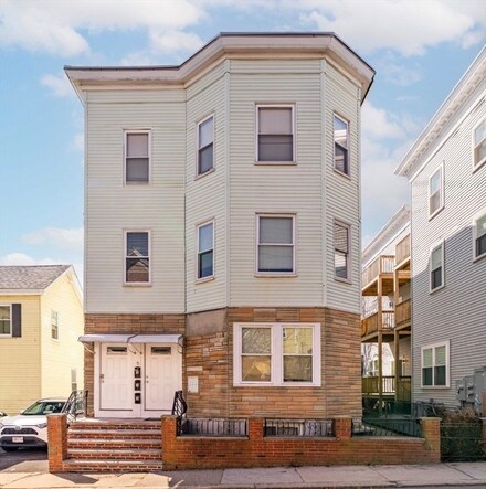 5 Fountain Ave Unit 3, Somerville, MA 02145