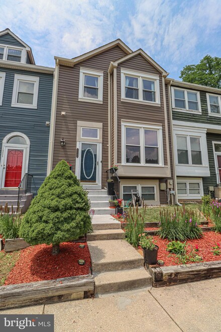 15206 Cedar Tree Dr, Burtonsville, MD 20866