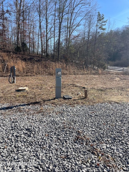 104 Bill Hamby Rd, Lancing, TN 37770