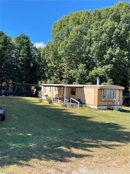 5871 Joyce Norman Rd, Pfafftown, NC 27040