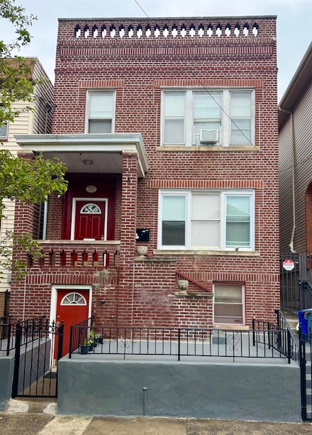 30 Logan Ave, Jersey City, NJ 07306