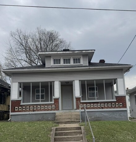 1302 Fairmount Ave, Middletown, OH 45044