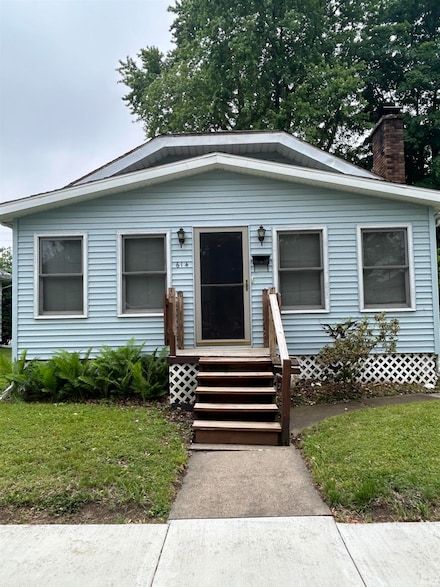 614 E Laporte St, Plymouth, IN 46563