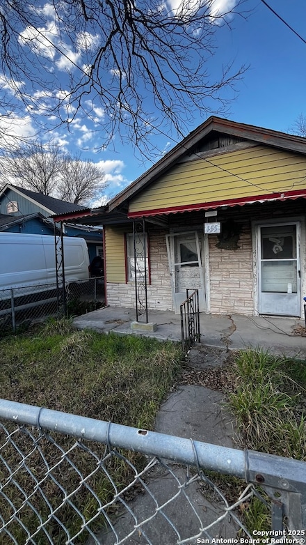 155 W Zavalla, San Antonio, TX 78204