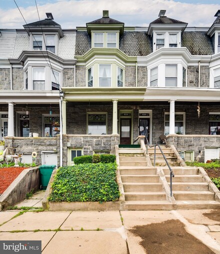 522 Robeson St, Reading, PA 19601