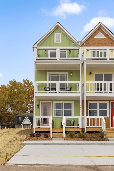 180 John Arnold St, East Ridge, TN 37412