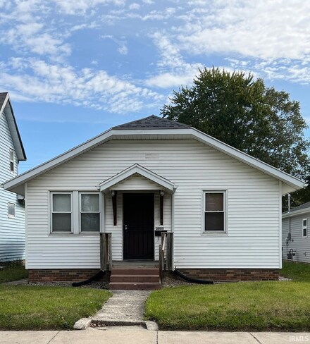 3005 Warsaw St, Fort Wayne, IN 46806