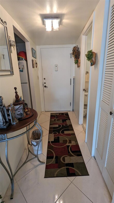 1400 Saint Charles Place Unit 319, Pembroke Pines, FL 33026