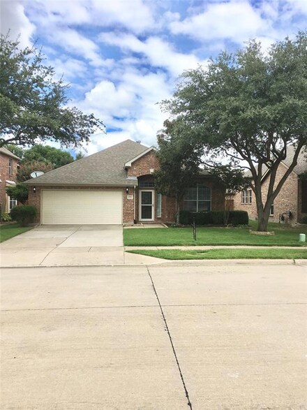 2782 Sparks Dr, Frisco, TX 75034