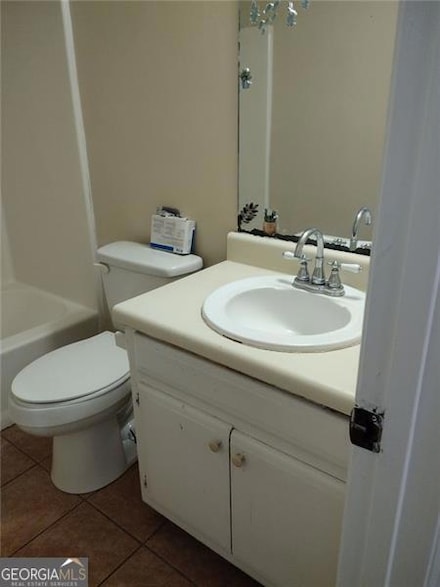 604 Pepperwood Ln, Stone Mountain, GA 30087