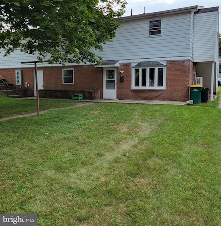 826 Maple St, Waynesboro, PA 17268