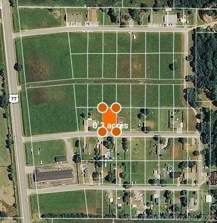 11 E Briarwood Dr, Davis, OK 73030