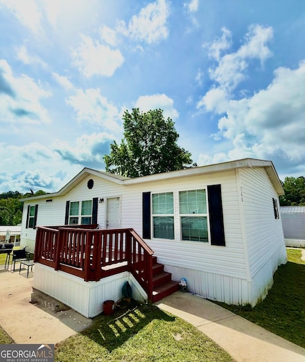 160 Rampart Ln, Fayetteville, GA 30214