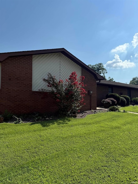 423 W Mulberry St, Princeton, IN 47670
