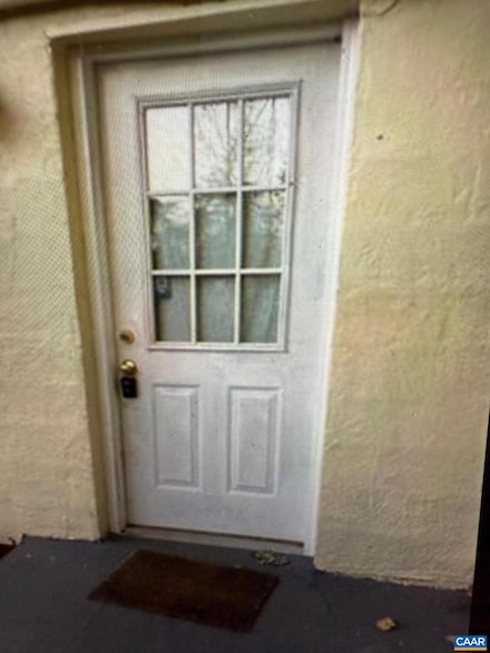 1102 River Ct Unit B, Charlottesville, VA 22901