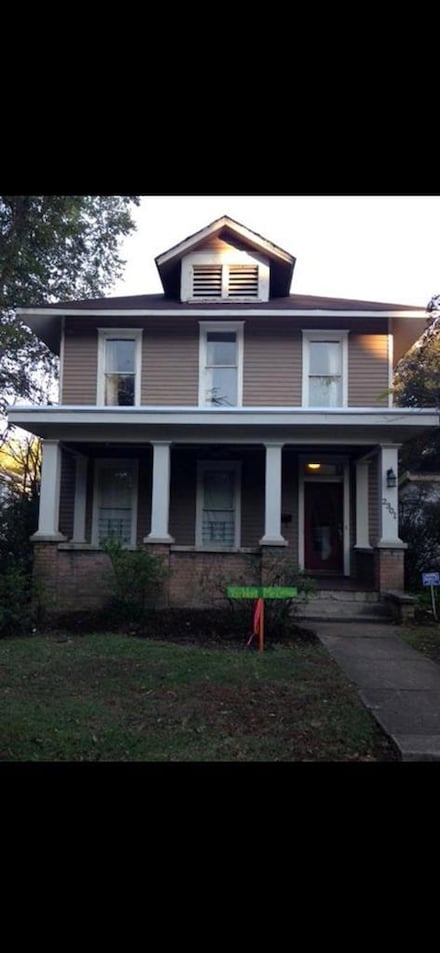 2301 Drummond St, Vicksburg, MS 39180