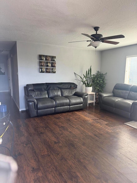 220 Espejo St NE, Albuquerque, NM 87123