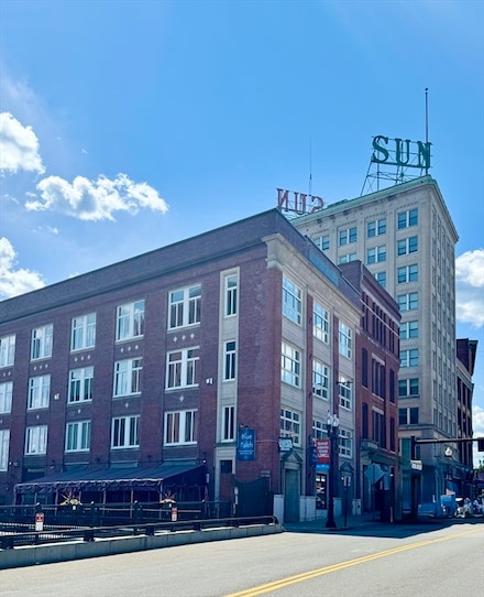 15 Kearney Square Unit 401, Lowell, MA 01852
