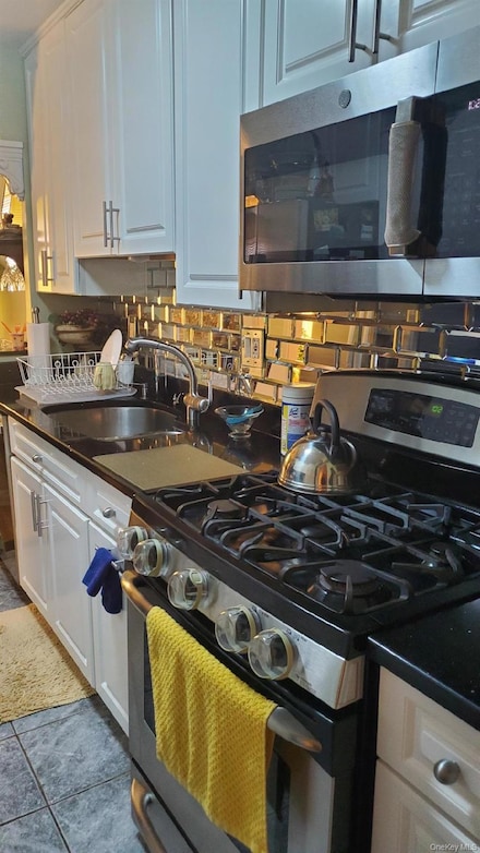 8509 151st Ave Unit 3N, Howard Beach, NY 11414