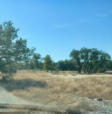 107 Oak Meadow Trail, Spicewood, TX 78669