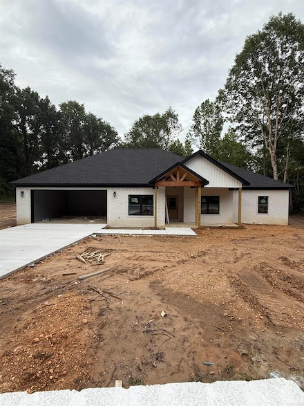21364 Ashland Rd, Hensley, AR 72065