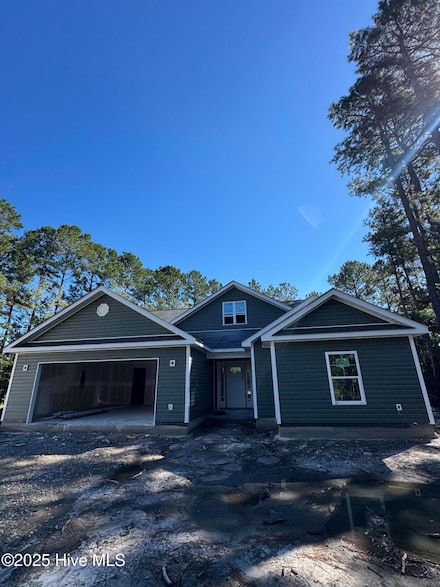 414 Laurel Ct NW, Calabash, NC 28467