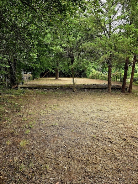 816 N Cottage Ave, Palestine, TX 75801