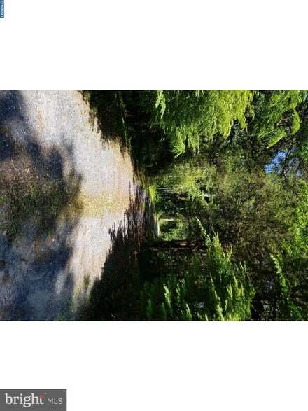 218 Pierson Rd, Woodstown, NJ 08098
